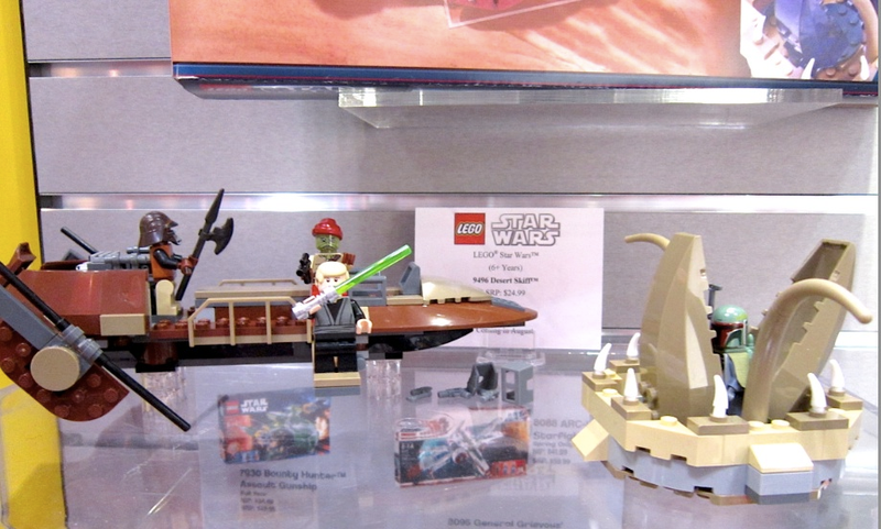 Illustration for article titled The Best (And Weirdest) Science Fiction Toys from Toy Fair 2012